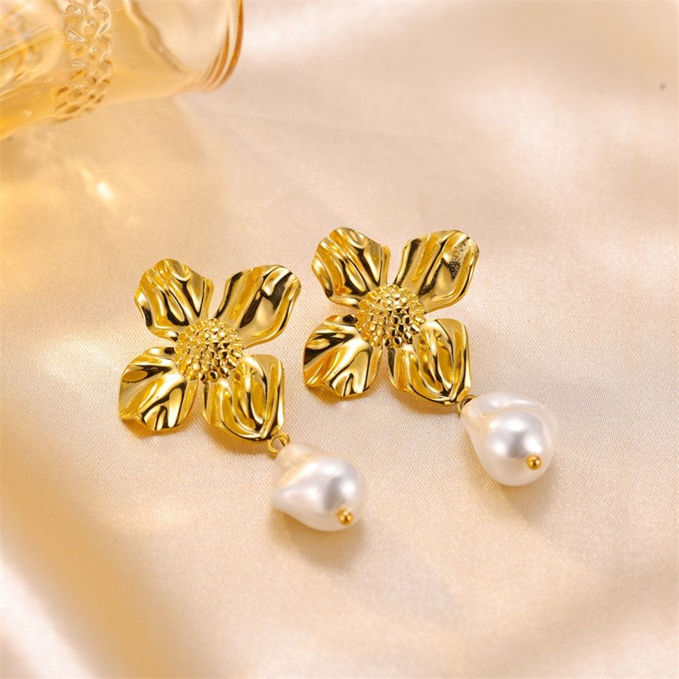 MYKI Floral Pearl Drop Premium Plated Necklace & Earrings Set (mkps53)