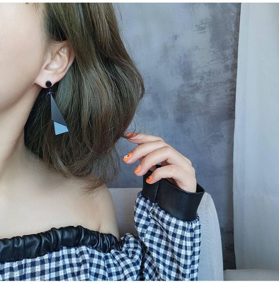 MYKI Black and Grey Korean Long Dangle Earrings | Geometric Design (MKERCH800PI-ANT)