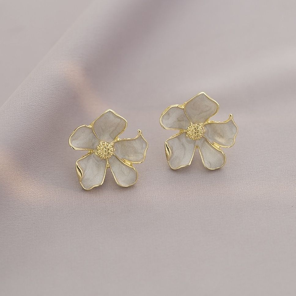MYKI White Floral Korean Stud Earrings | Gold Outline Design (MKERCH822PI-ANT)