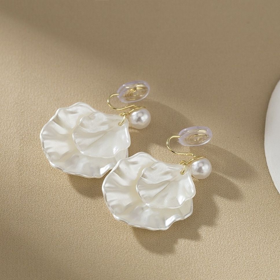 MYKI Gold Round Shell Korean Stud Earrings (MKERCH881CP-ANT) by MYKI | Korean Fashion Jewelry