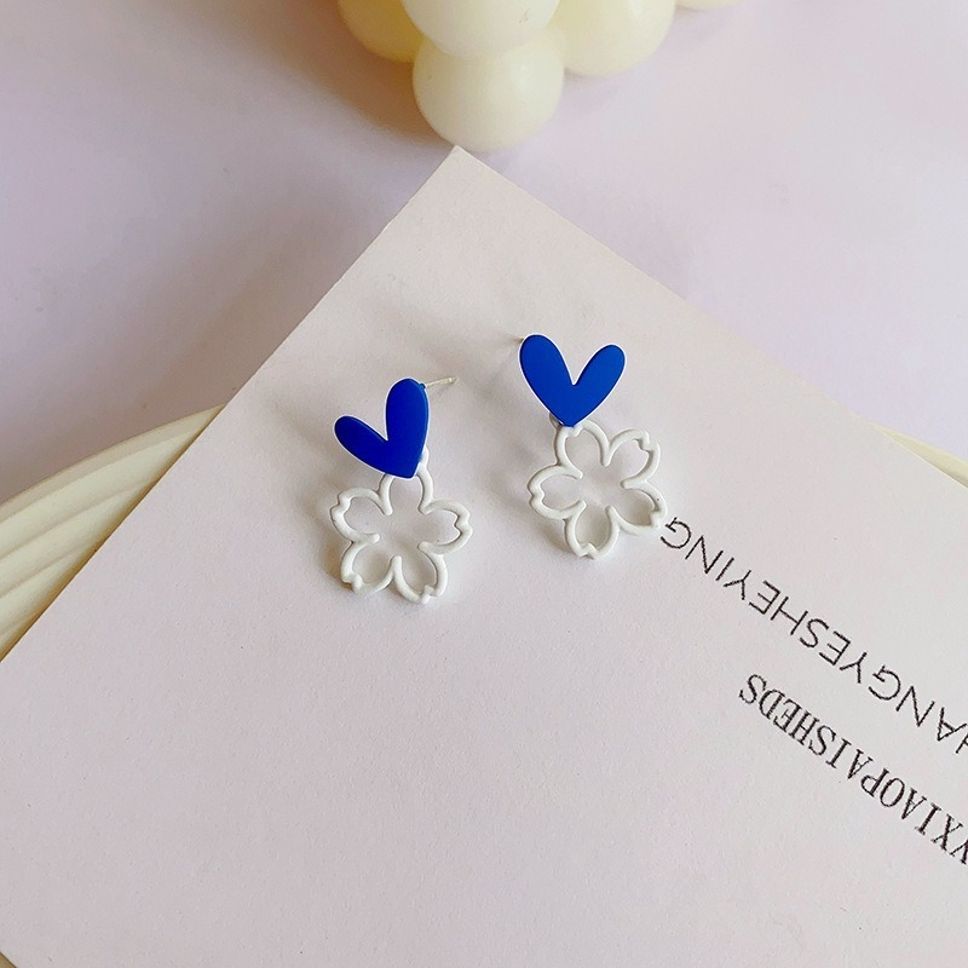 MYKI Blue Heart Floral Korean Stud Earrings (MKERCH904CP-ANT)