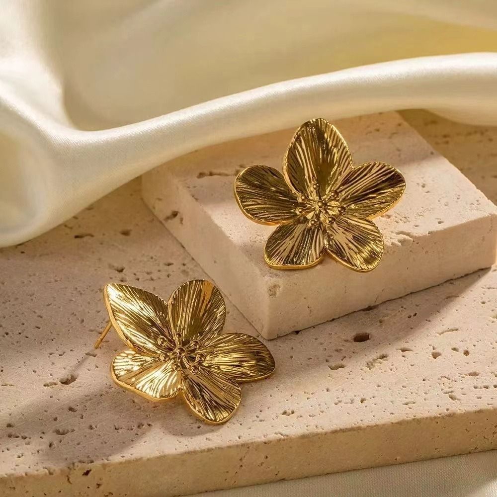 MYKI Textured Floral Anti-Tarnish Stud Earrings (MKERCH940-SSYI)