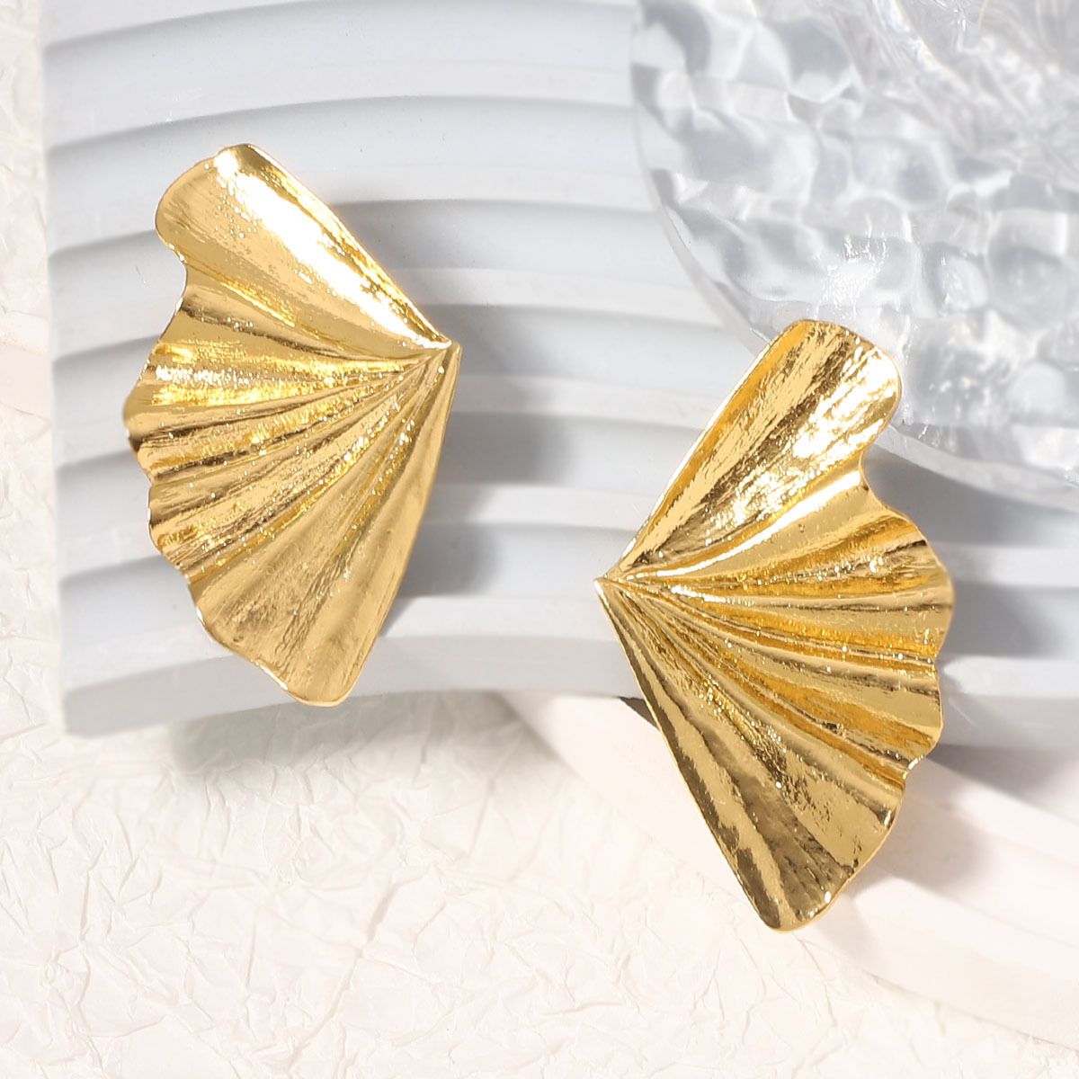 MYKI Gold Plated Leaf Fan Anti-Tarnish Earrings (MKERCH969G-SSYI)