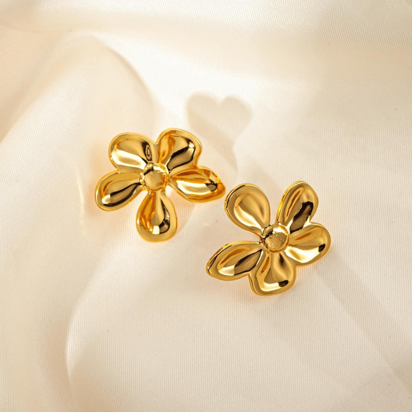 MYKI Gold Plated Anti-Tarnish Flower Stud Earrings (MKERCH975G-SSYI)