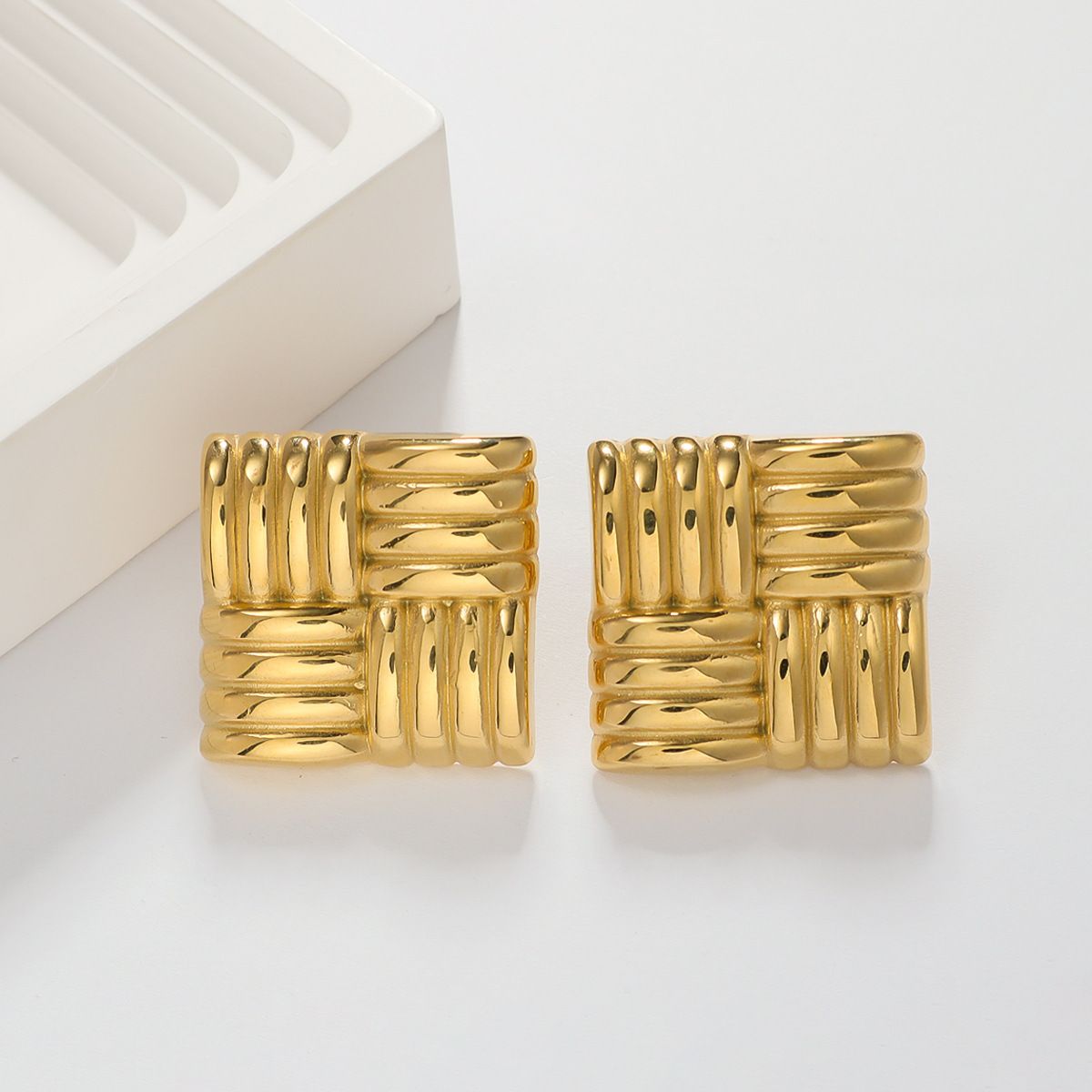 MYKI Ribbed Square Statement Earrings | Anti Tarnish (MKERCH986-SSYI)