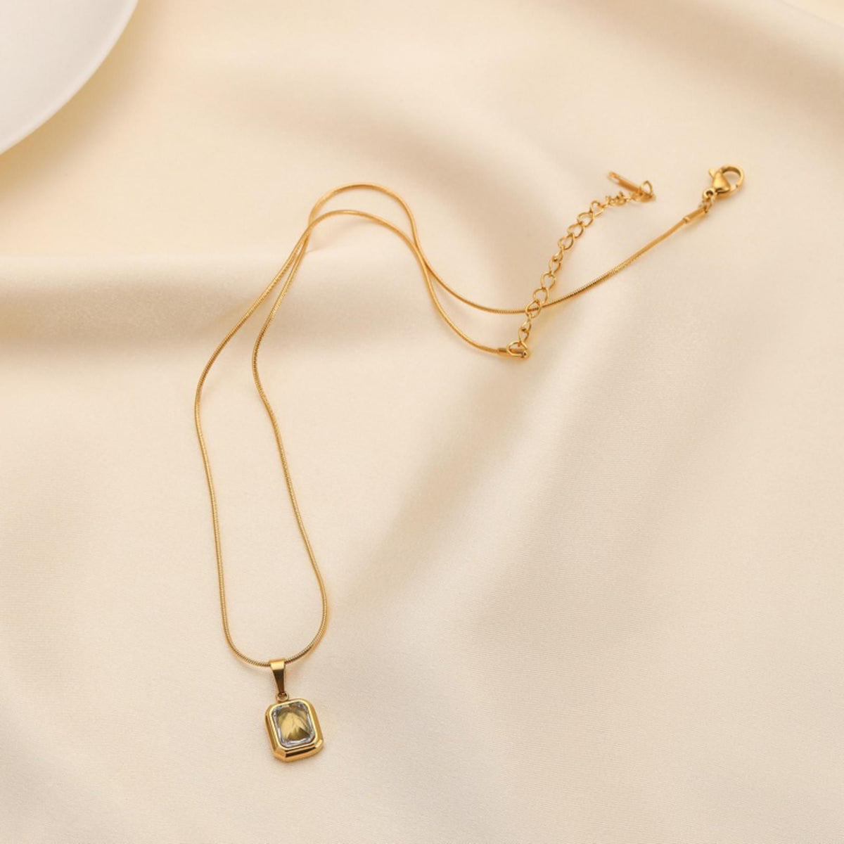 MYKI Pretty Stainless Steel Pendant (MK710G-SSYI)