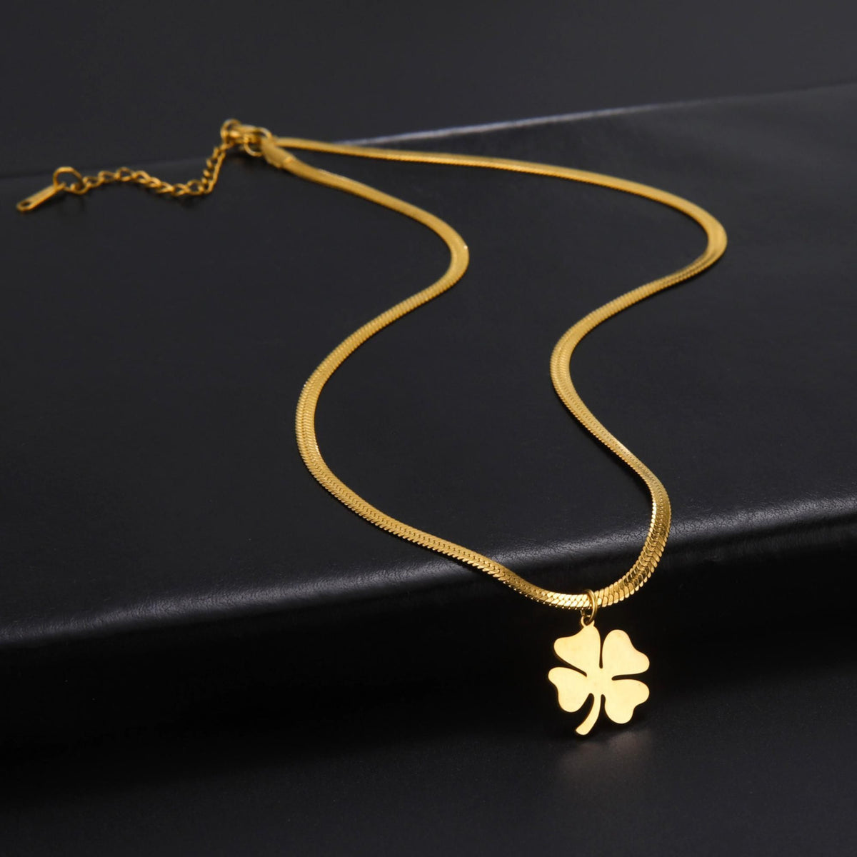 MYKI Ravishing Stainless Steel Pendant (MK739G-SSYI)