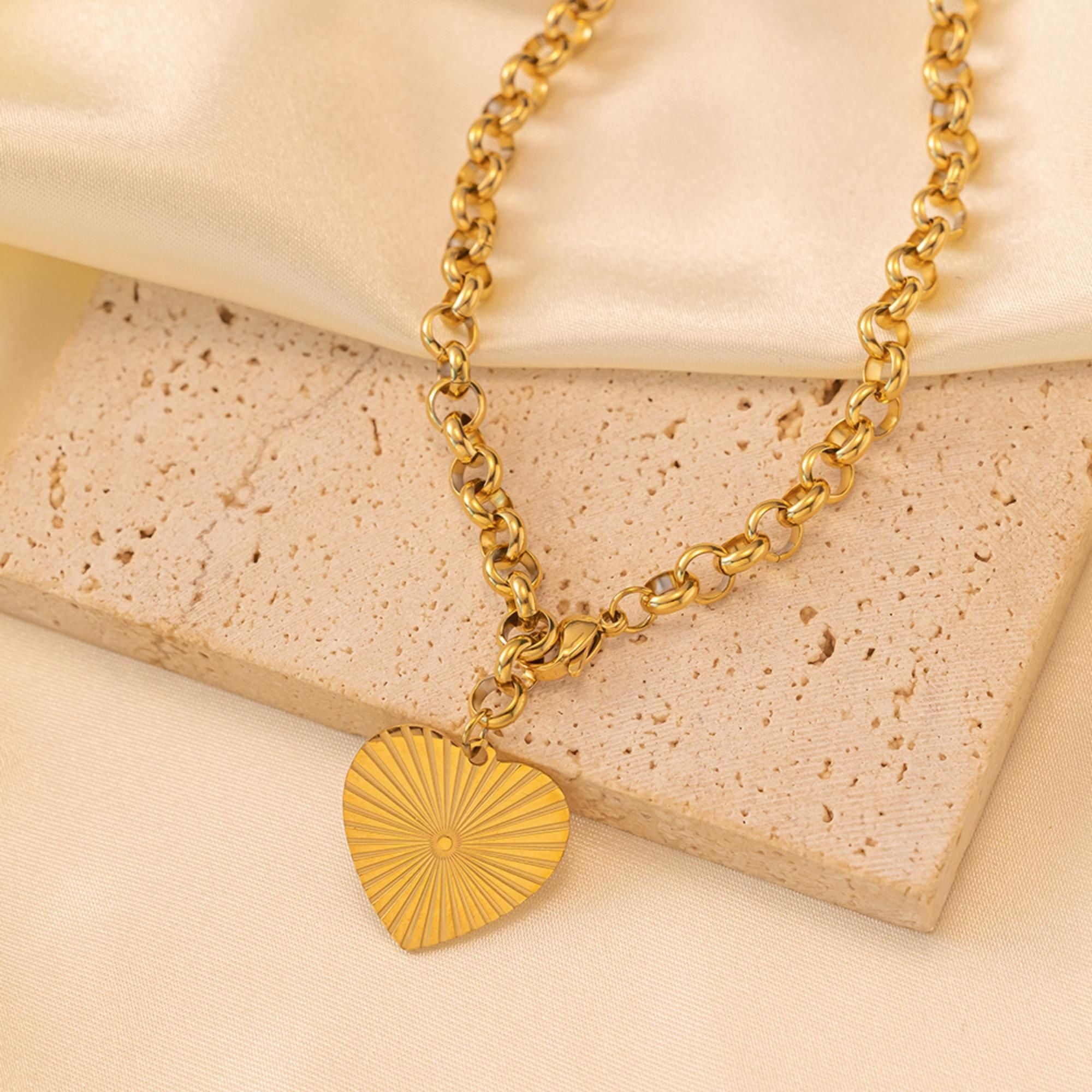 MYKI Drop-Dead Heart Pendant (MK762-SSYI)