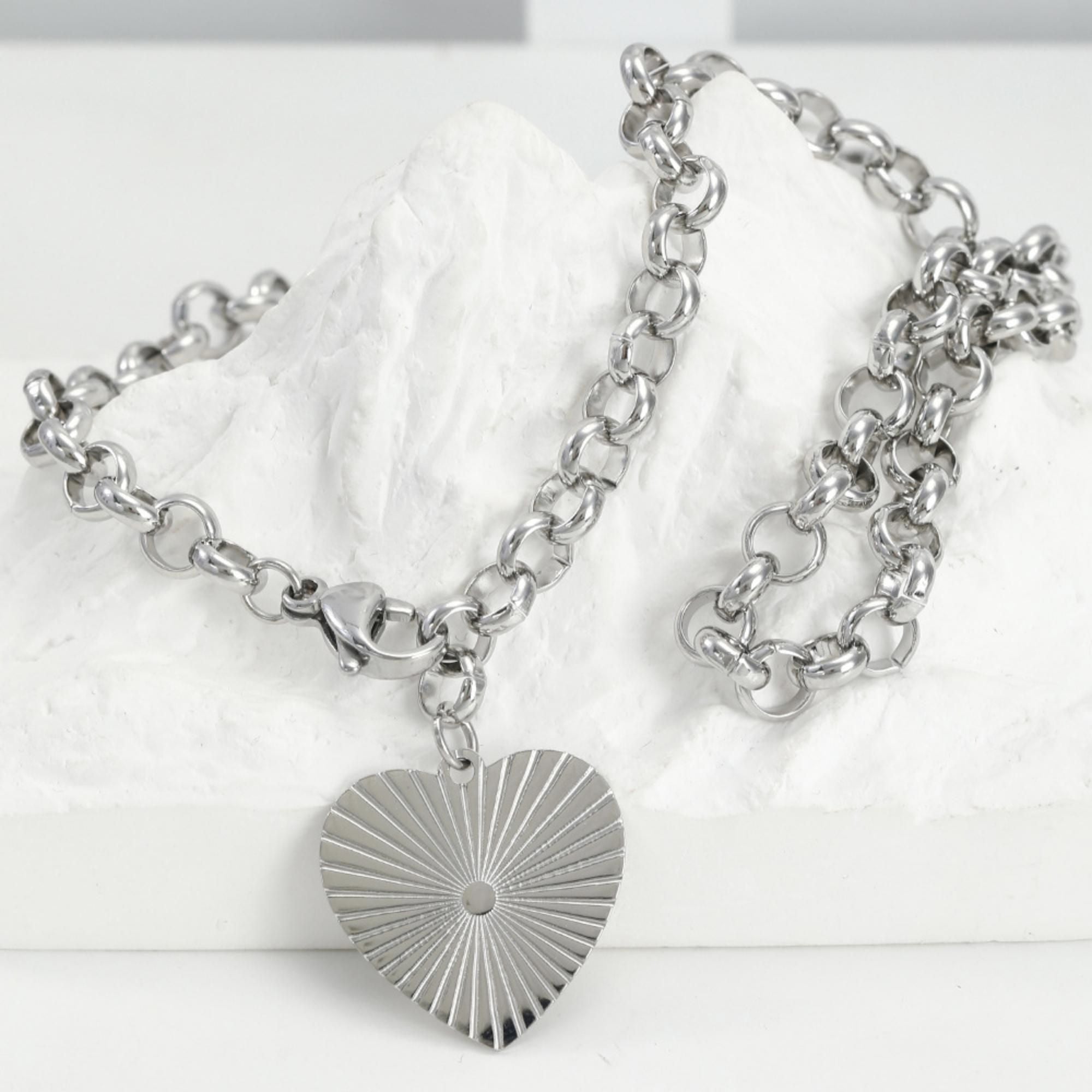 MYKI Drop-Dead Heart Pendant (MK762-SSYI)