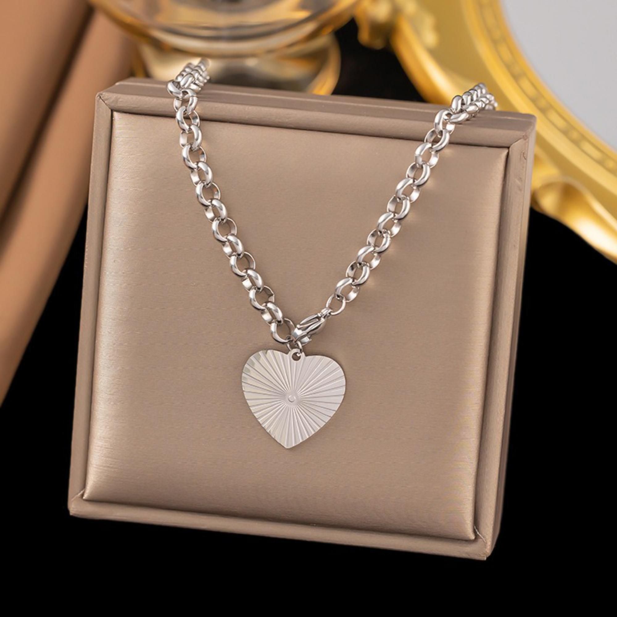 MYKI Drop-Dead Heart Pendant (MK762S-SSYI)