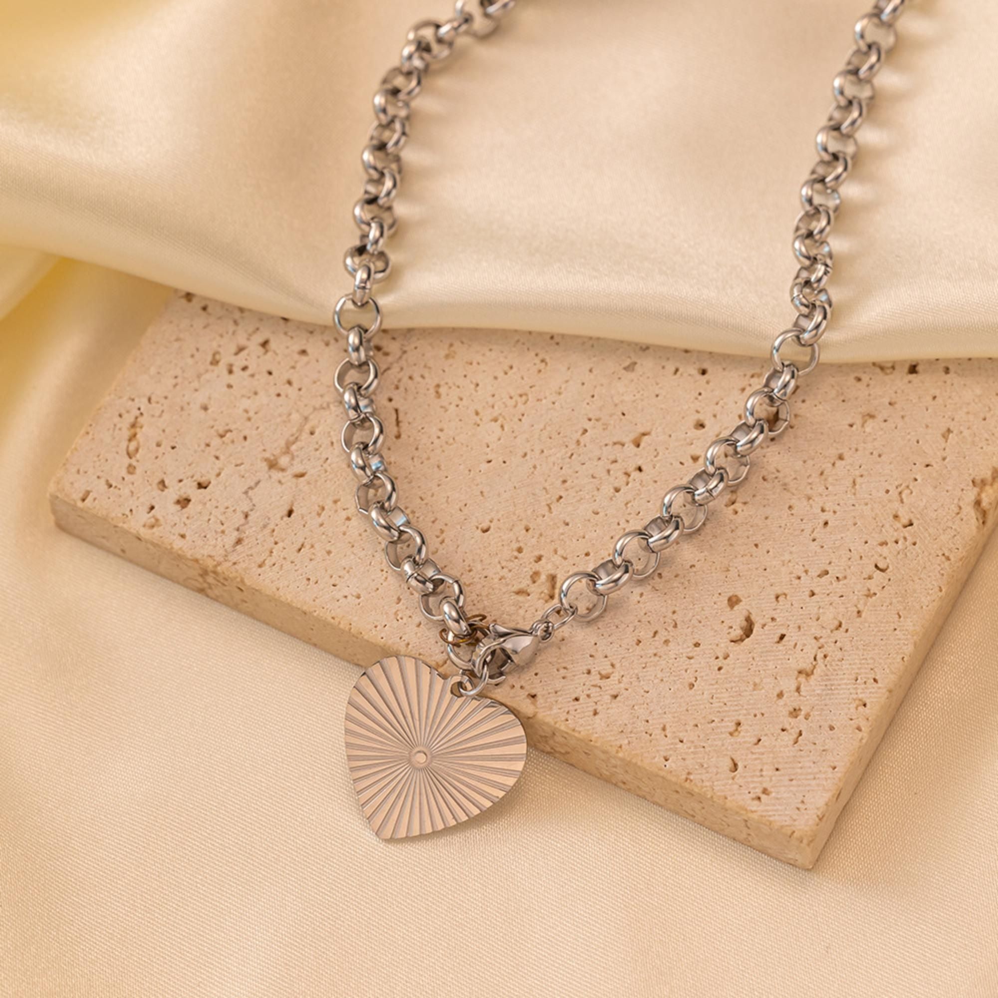 MYKI Drop-Dead Heart Pendant (MK762-SSYI)