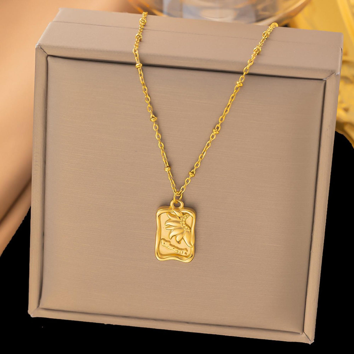 MYKI Palm Leaf Engraved Pendant – Anti Tarnish Gold Plated Tropical Leaf Design (MK784G-SSYI)