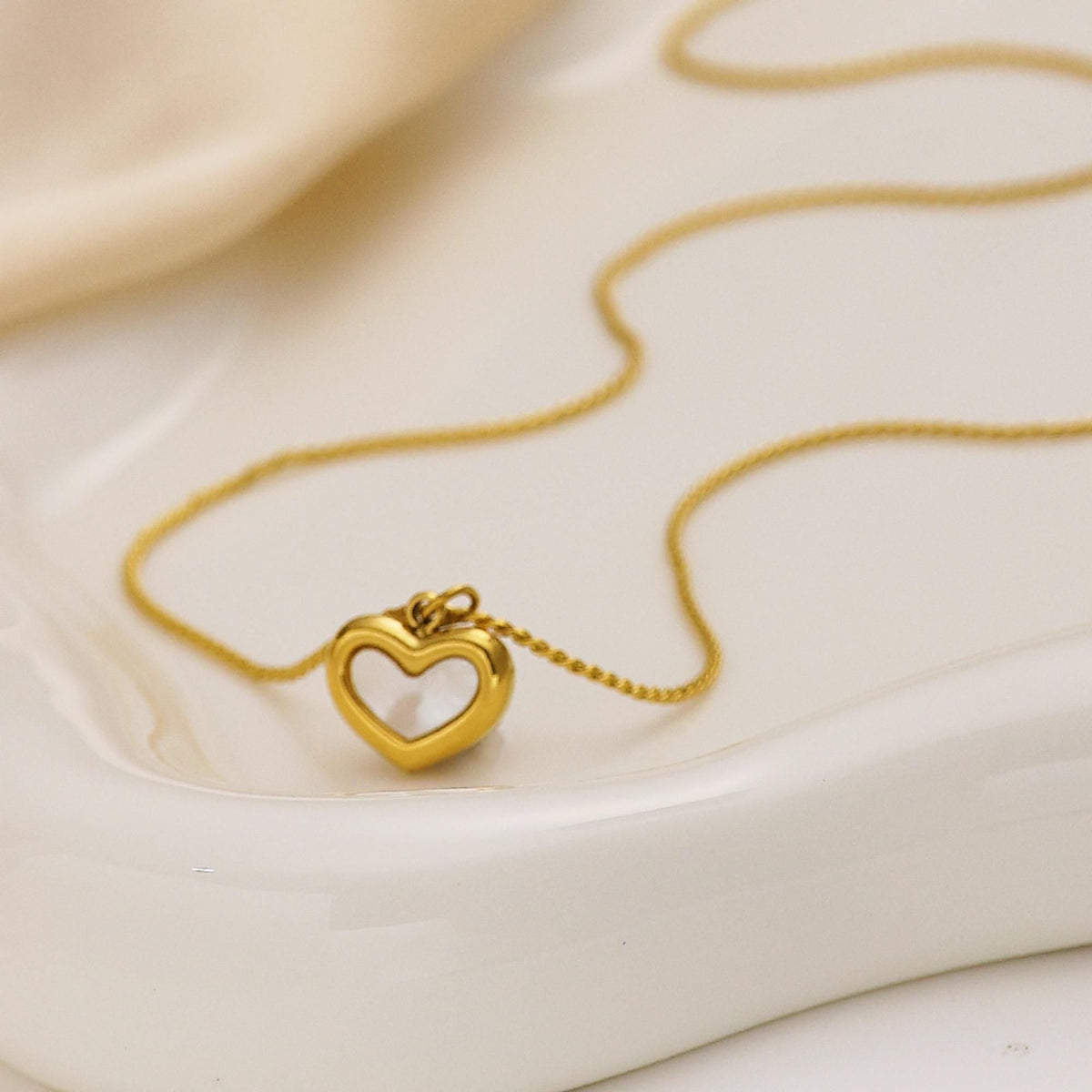 MYKI Desirable Stainless Steel Pendant (MK798G-SSYI)