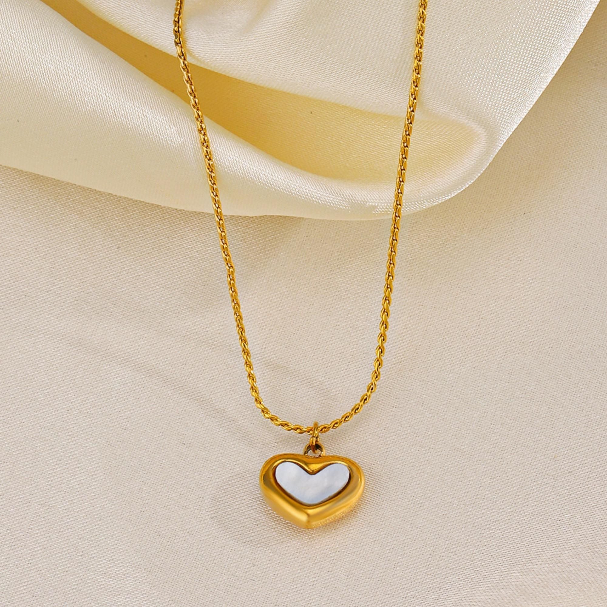 MYKI Desirable Stainless Steel Pendant (MK798G-SSYI)