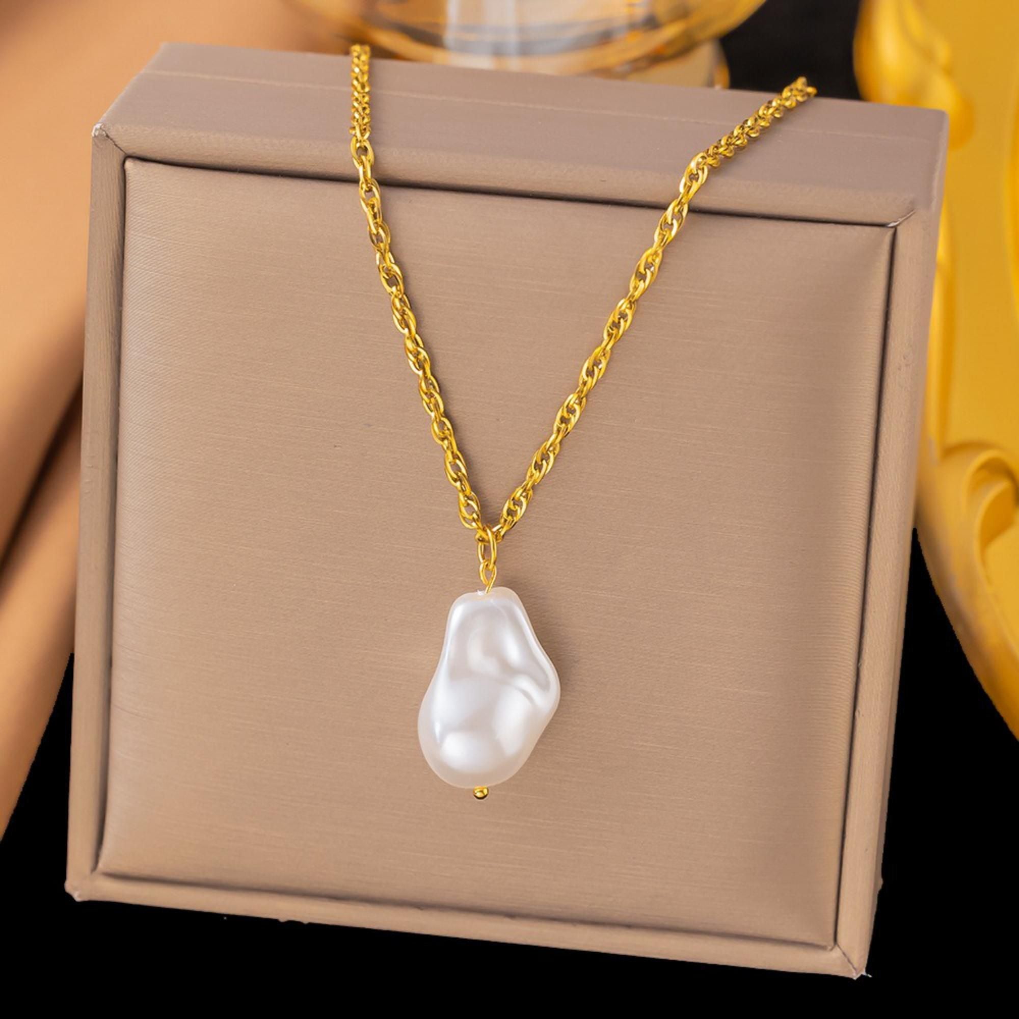 MYKI Photogenic Stainless Steel Pendant (MK846G-SSYI)