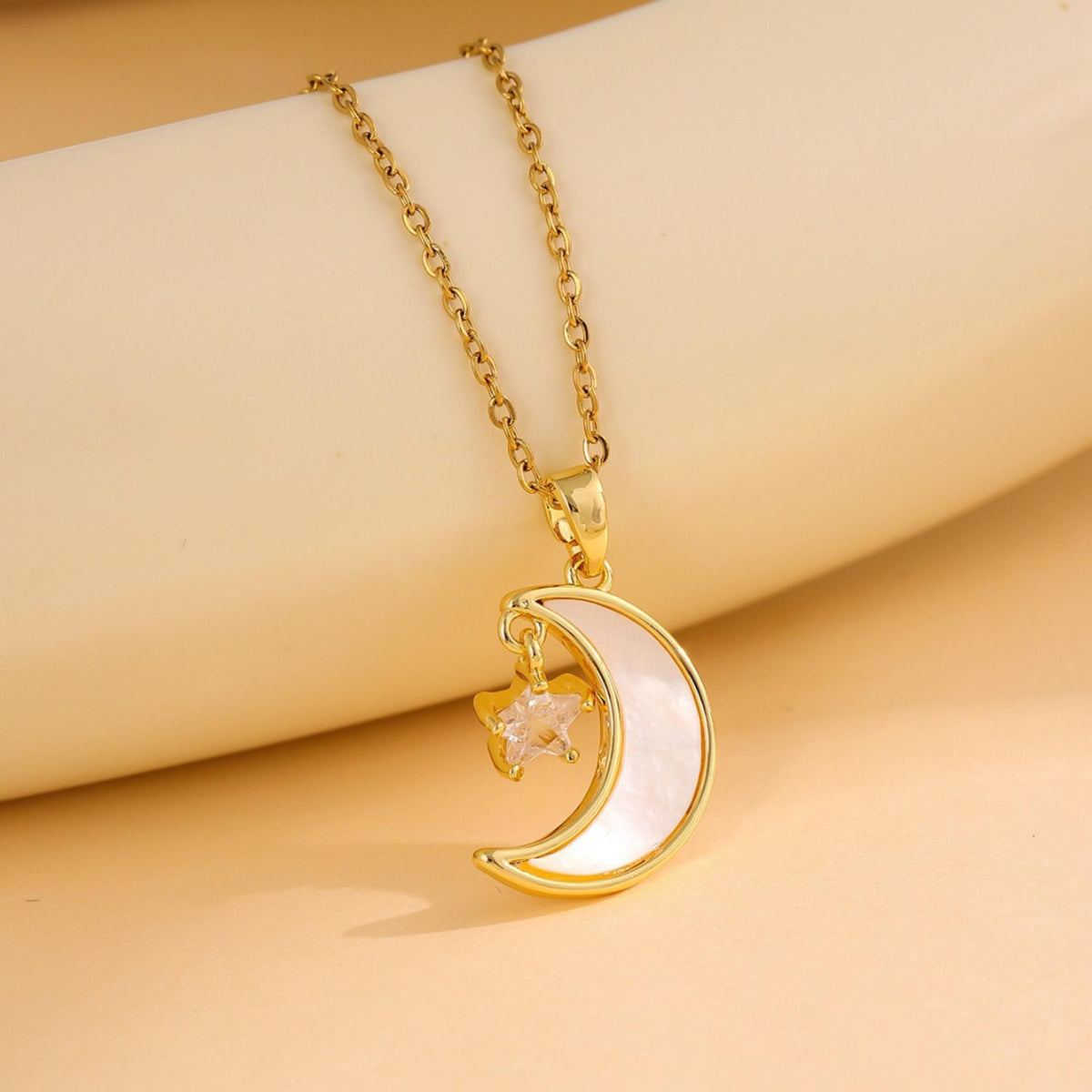 MYKI Multi-Color Moon Pendant (MK867G-SSYI)