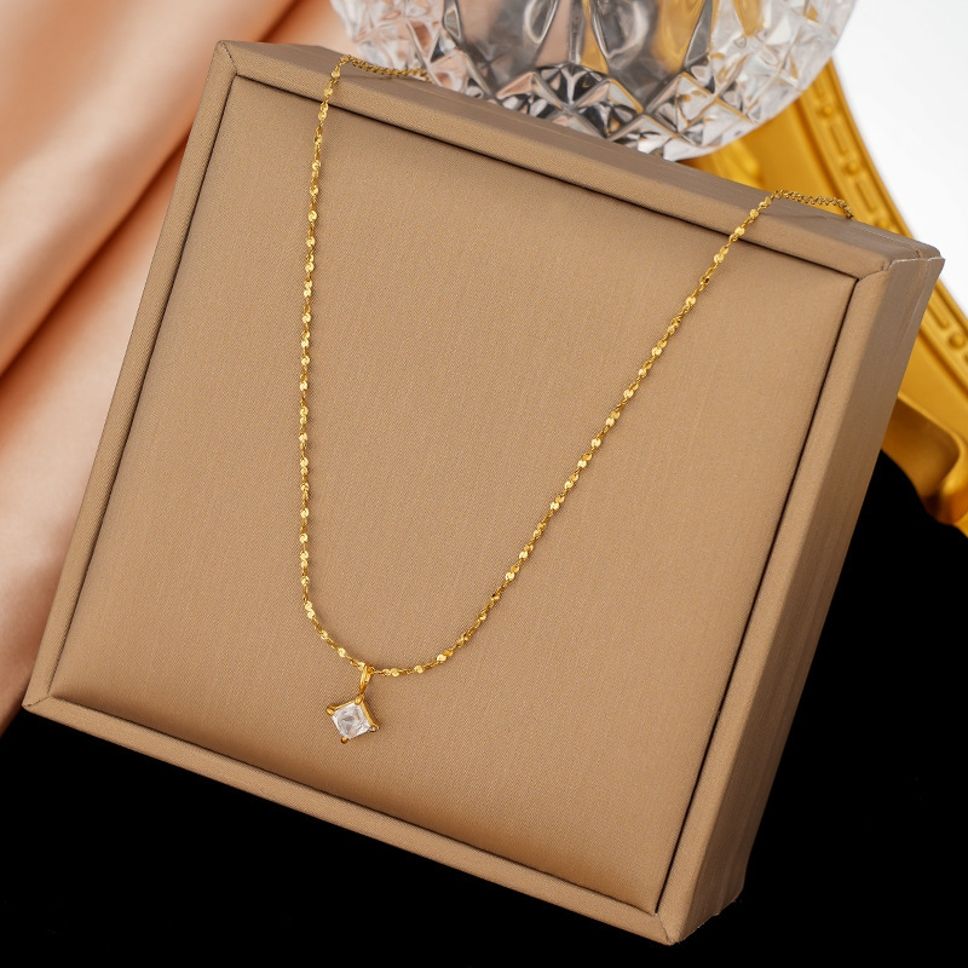 MYKI Elegant Gold-Plated Diamond Pendant Necklace (MK909G-SSYI)