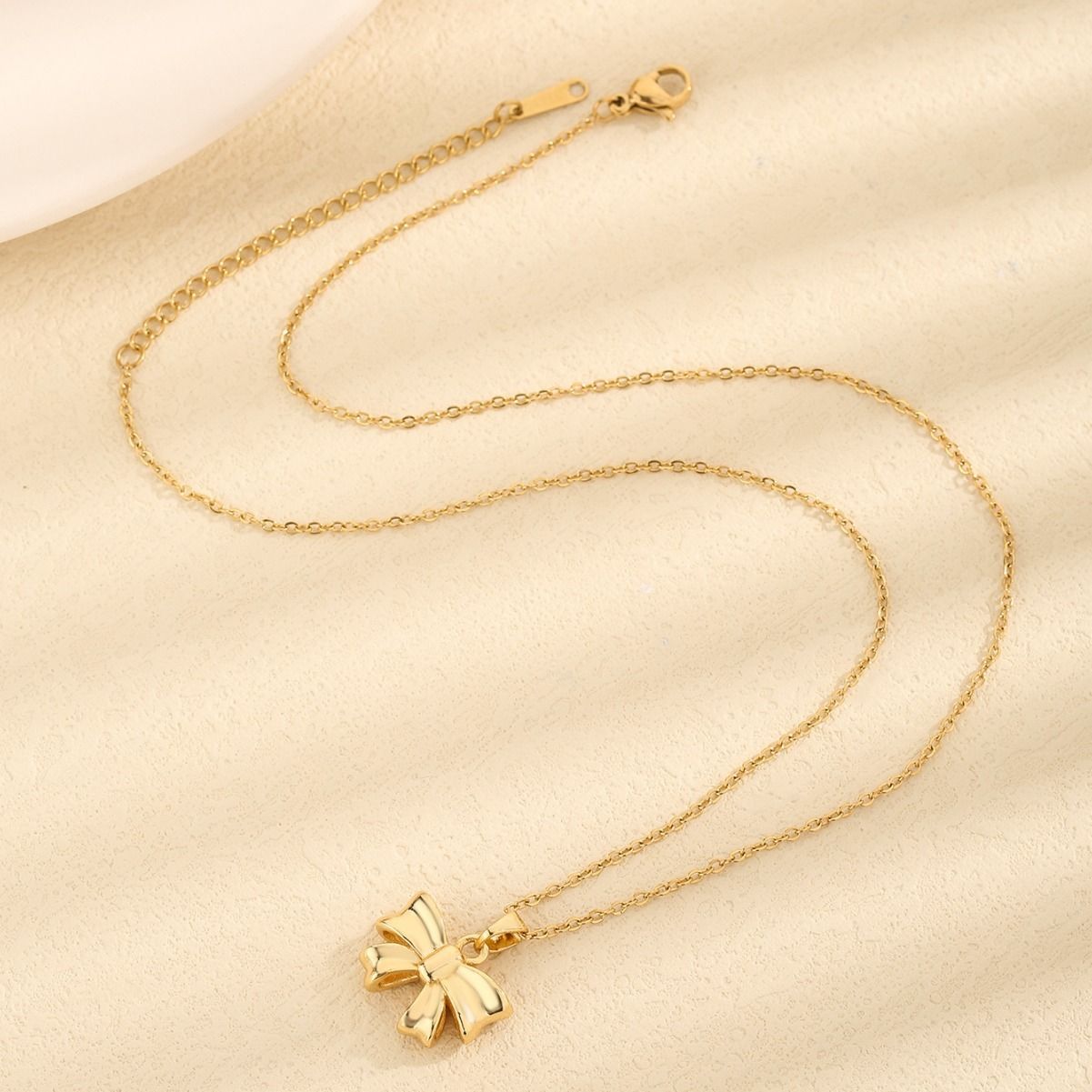 MYKI Anti-Tarnish Elegant Bow Gold Necklace (MK935G-SSYI)