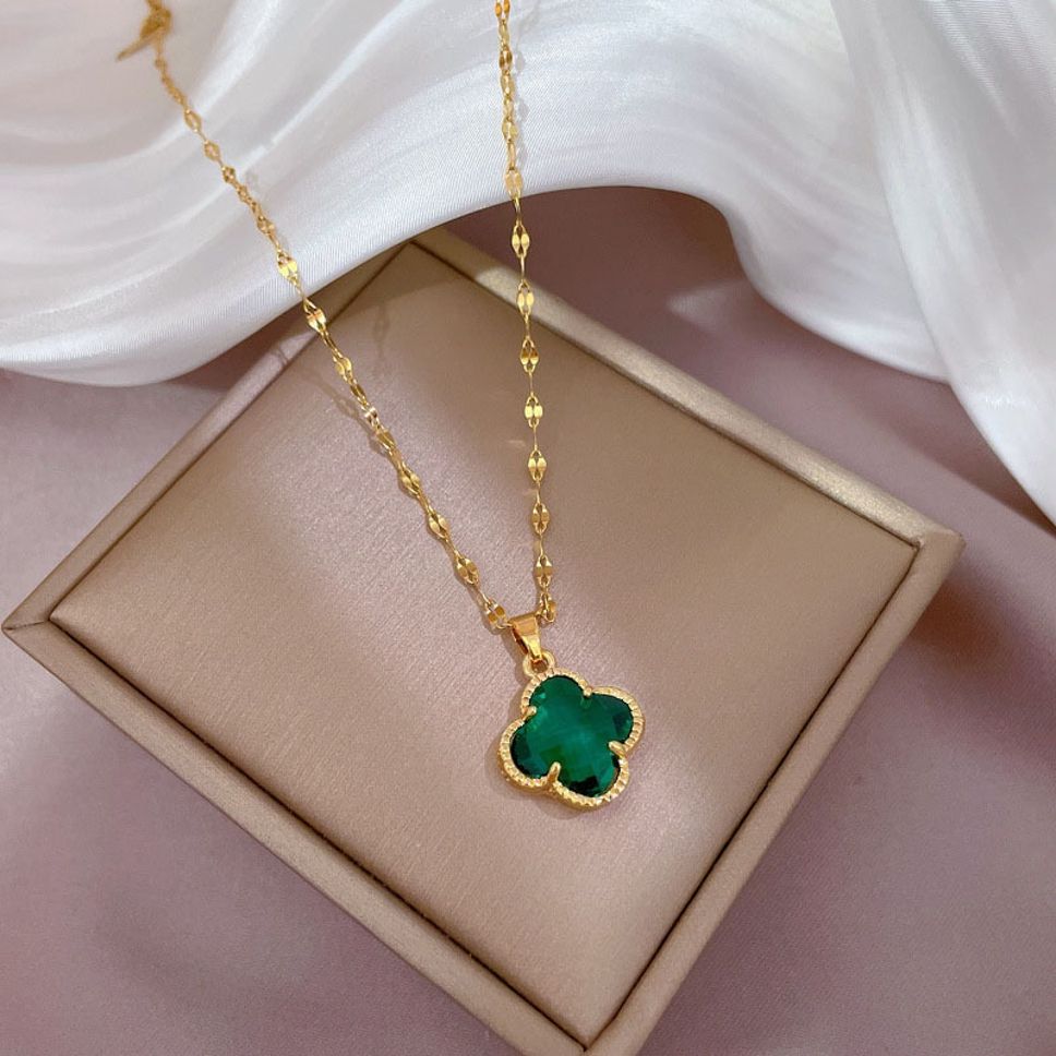 MYKI Anti-Tarnish Clover Pendant Necklace (MK966-SSYI)