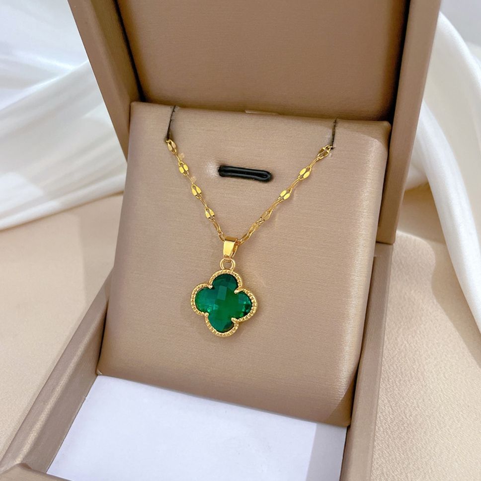 MYKI Anti-Tarnish Clover Pendant Necklace (MK966-SSYI)
