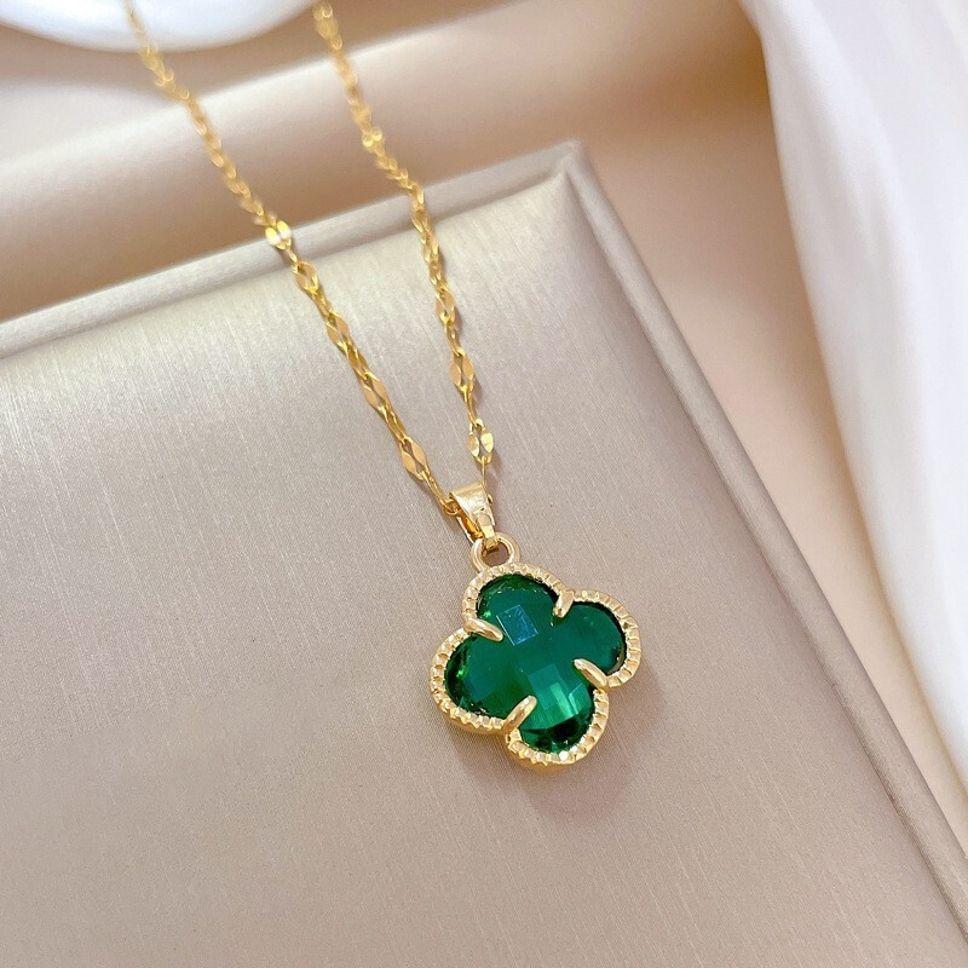 MYKI Anti-Tarnish Clover Pendant Necklace (MK966-SSYI)