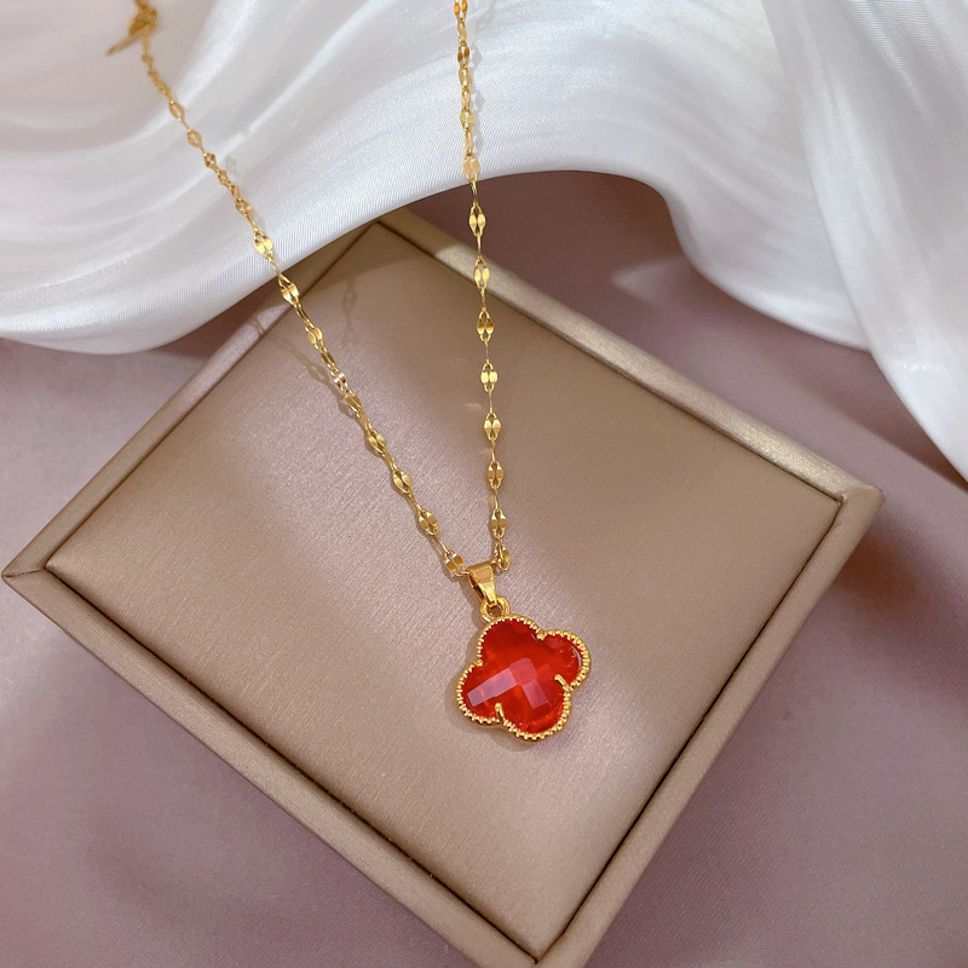 MYKI Anti-Tarnish Clover Pendant Necklace (MK966-SSYI)