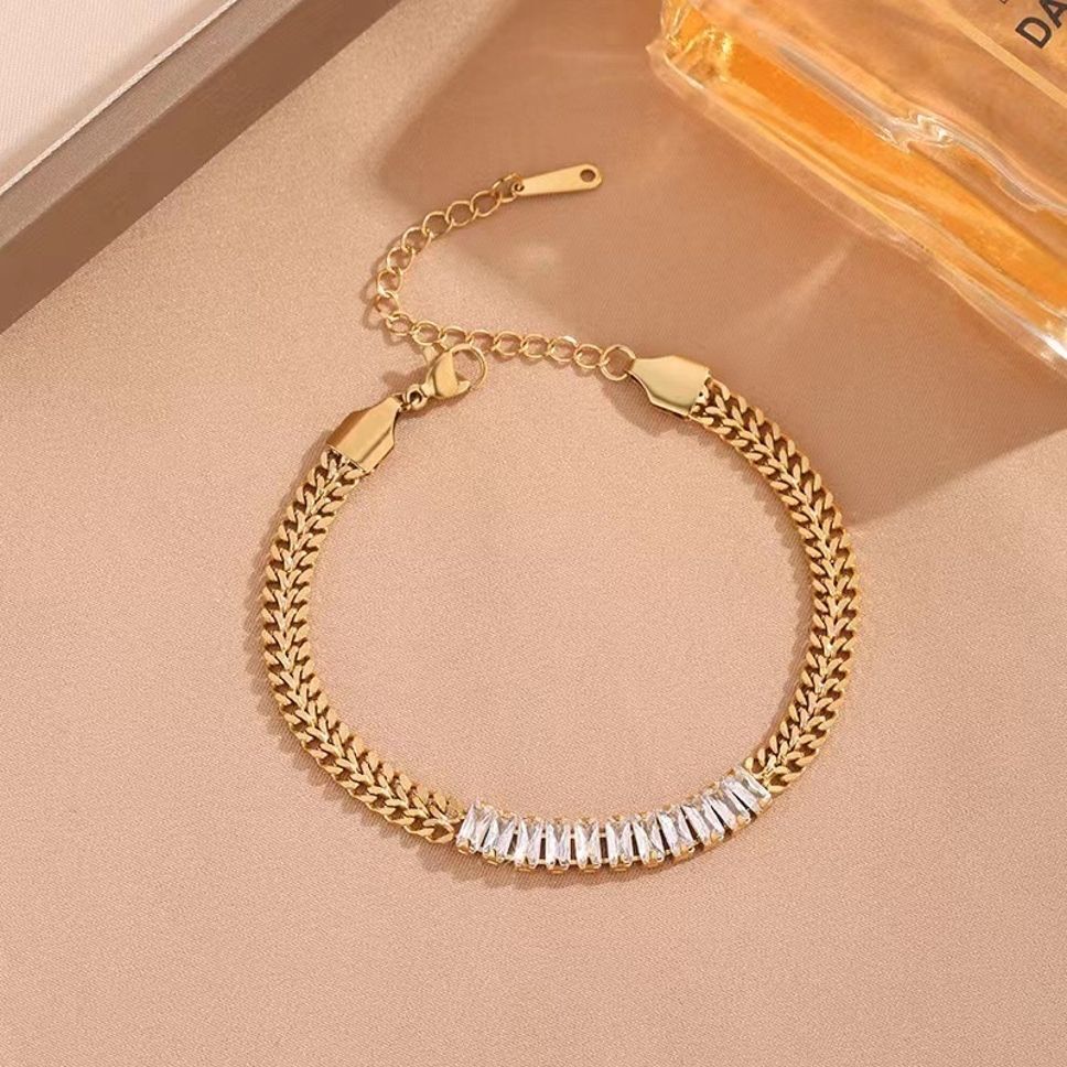 MYKI Sweet Bugget Style Bracelet  (MKBRAD534G)