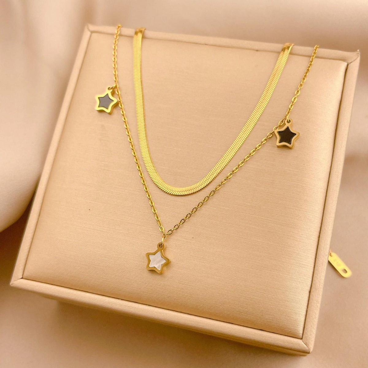 MYKI Triple Star Layered Necklace (MK742G-SSYI)